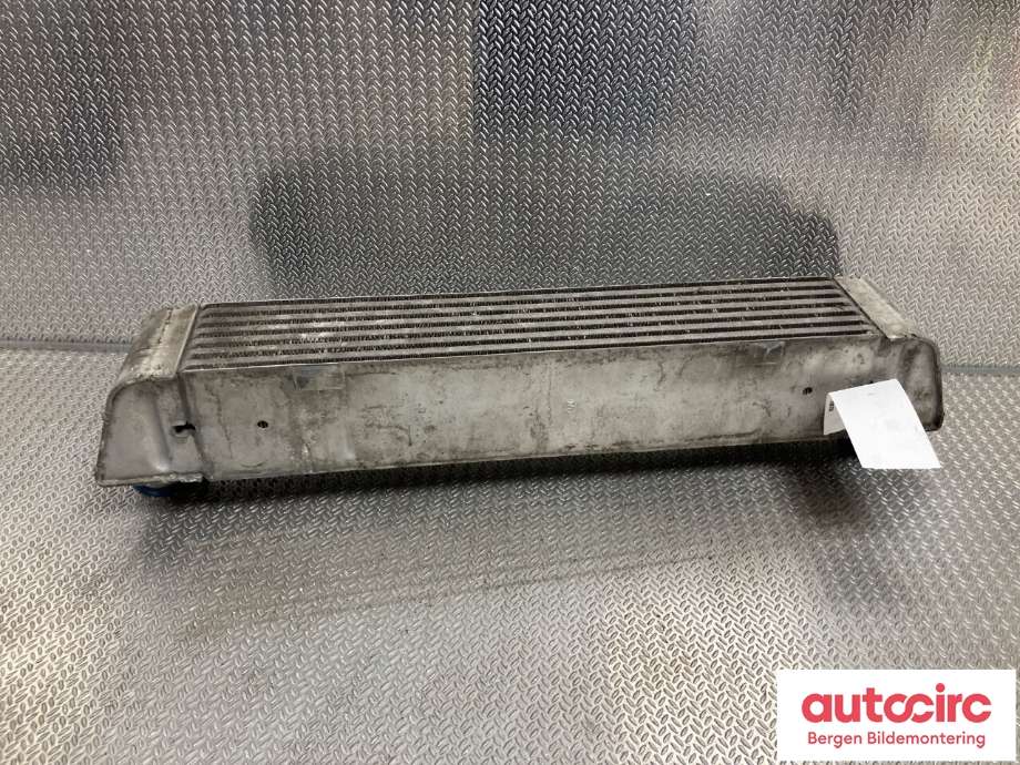 Intercooler til BMW 5-Serie 2003-2010 (E60/E61) (E60/E61) (BMW|17 51 7 787 446|)