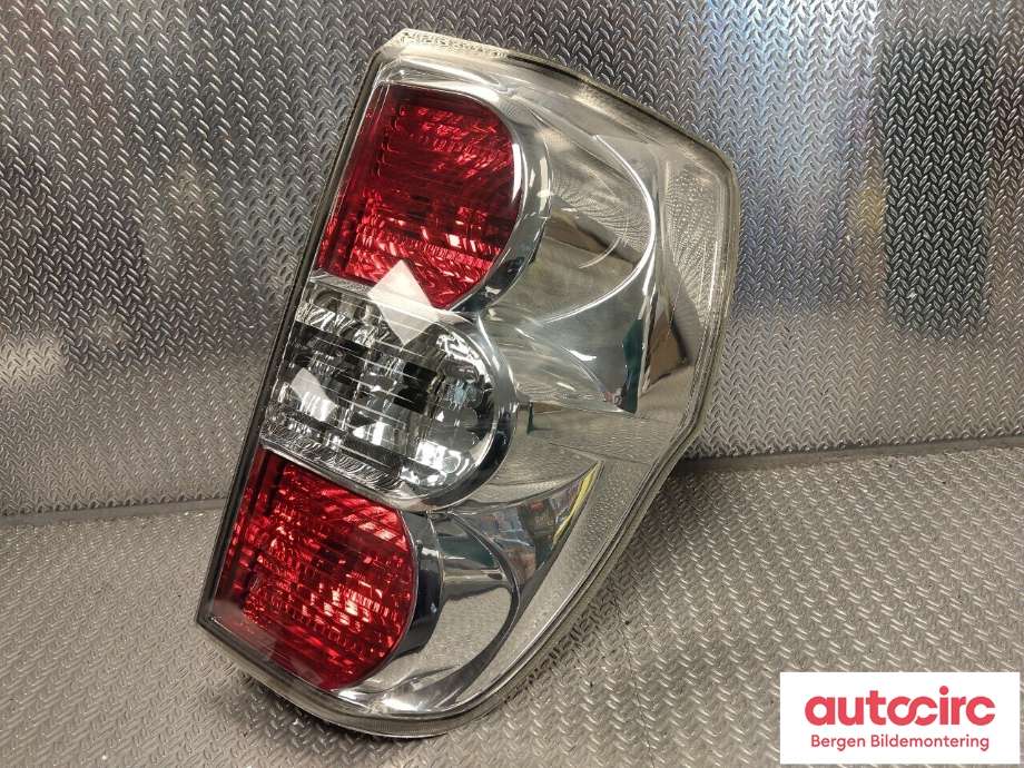 Baklykt høyre til Suzuki Grand Vitara 2005-2015 (Type III)  (SUZUKI|35650-64J20|)