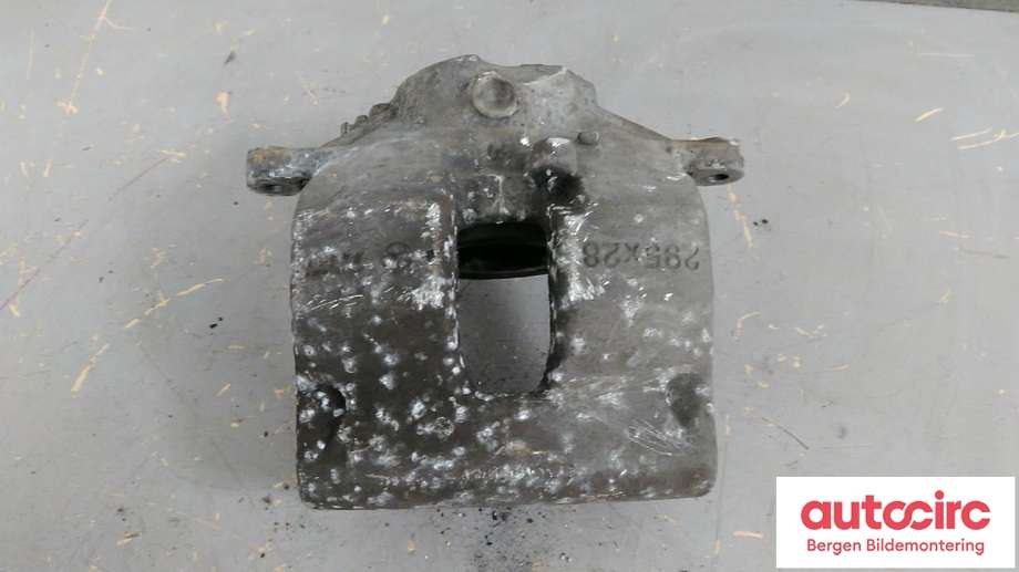Bremsecaliper venstre foran til Mercedes E-Klasse 2009-2013 (Fase 1) (W212) (W212) (MERCEDES|A 204 421 23 81|)