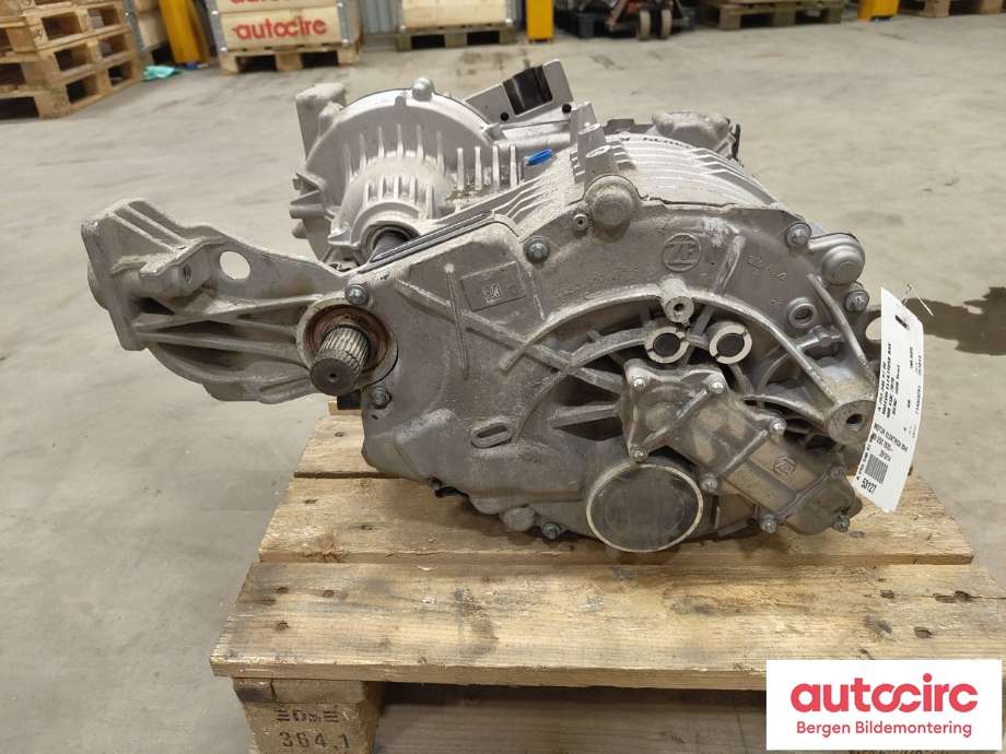 Motor elbil bak til Mercedes EQC 2019-->>  (MERCEDES|A 293 340 97 00|)