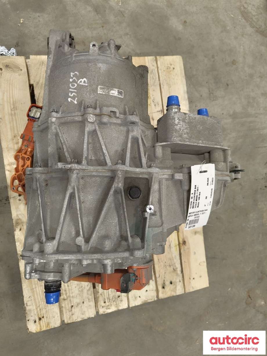 Motor elbil bak til Tesla Model Y 2021-2024 (Type I) (TESLA|1672096-00-B|)