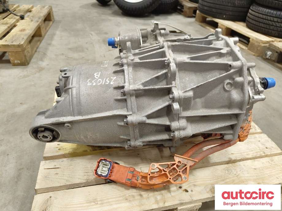 Motor elbil bak til Tesla Model Y 2021-2024 (Type I) (TESLA|1672096-00-B|)