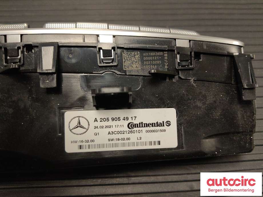 Varmeapparat betjening til Mercedes EQC 2019-->>  (MERCEDES|A 205 905 49 17|)