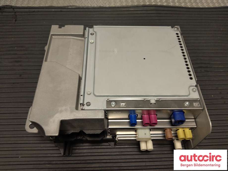 Bilstereo til Mercedes EQC 2019-->>  (MERCEDES|A 253 900 06 09|)