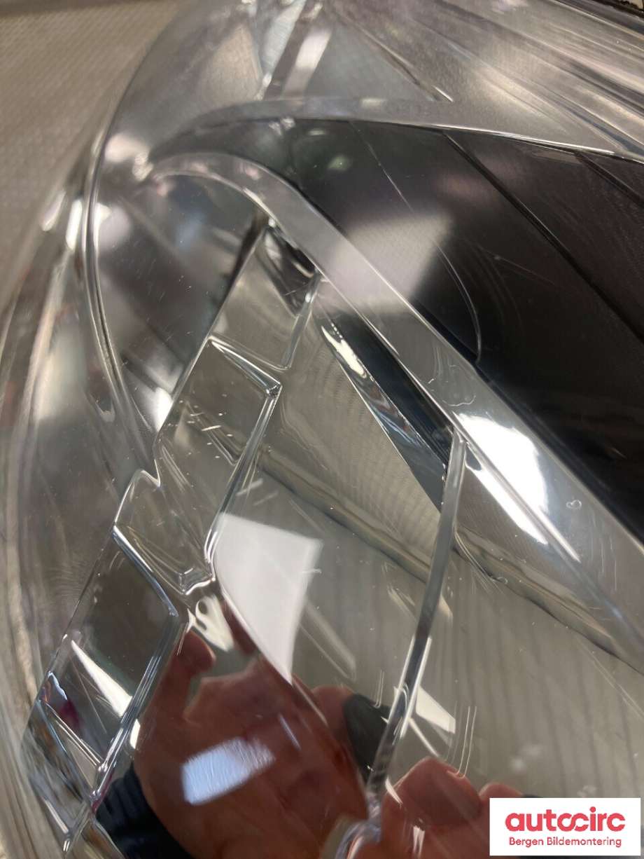 Frontlykt venstre halogen til Citroën DS3 2010-2019  (CITROEN|6208 Y0|)