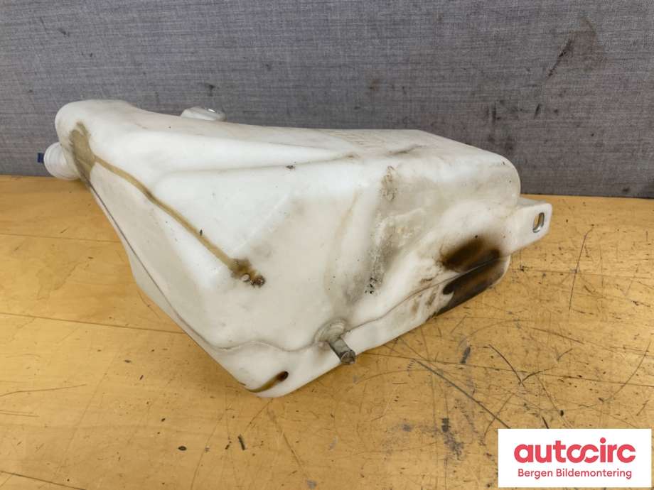 Spylertank til Iveco Daily 2014-->> (Type VI)  (IVECO|5801741450|)