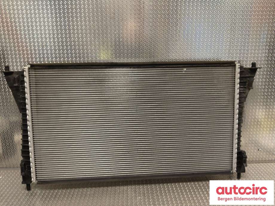 Radiator (automat gir) til Ford Mustang Mach-e 2020-->>  (FORD (US)|2483153|LJ93-8D048-AE|)