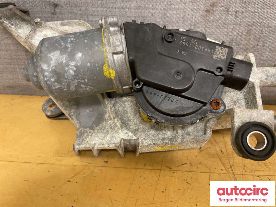 Viskermotor frontrute til Mitsubishi Outlander 2010-2012 (Type II, Fase 2)  (MITSUBISHI|8250A178|8251A105|)