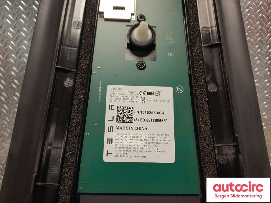 Kamera til Tesla Model Y 2021-2024 (Type I)  (TESLA|1506886-00-H|)