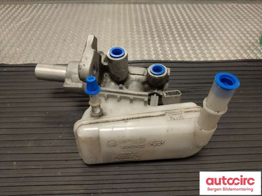Bremsepumpe hoved til Ford Fiesta 2013-2017 (Type VI, Fase 2)  (FORD|1751664|8V51-2140-DB|)