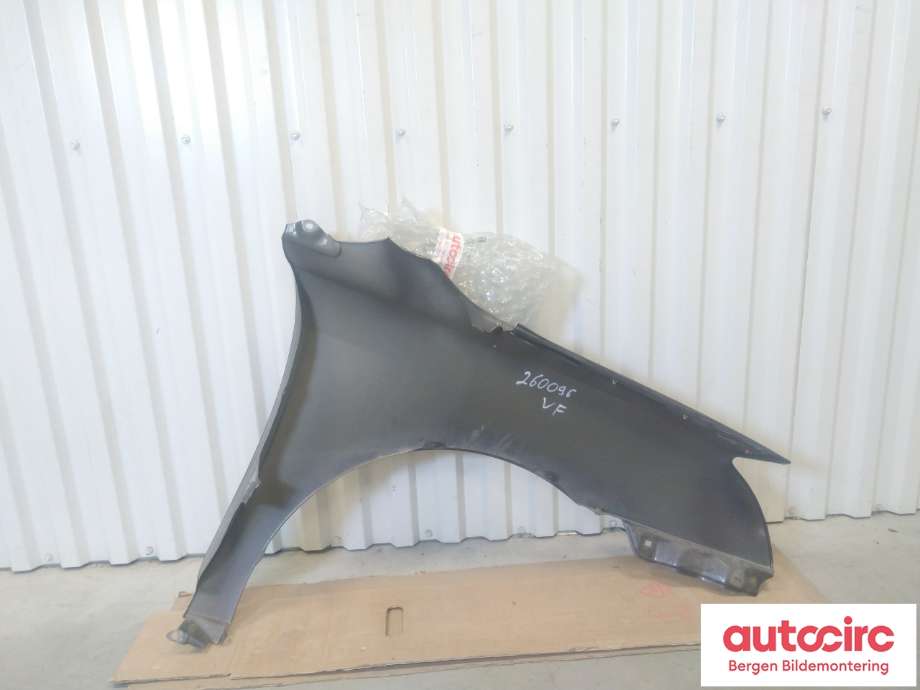 Skjerm venstre foran til Toyota Avensis 2003-2008 (Type II) (TOYOTA|5381205040|)