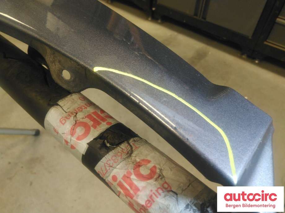 Skjerm venstre foran til Toyota Avensis 2003-2008 (Type II) (TOYOTA|5381205040|)