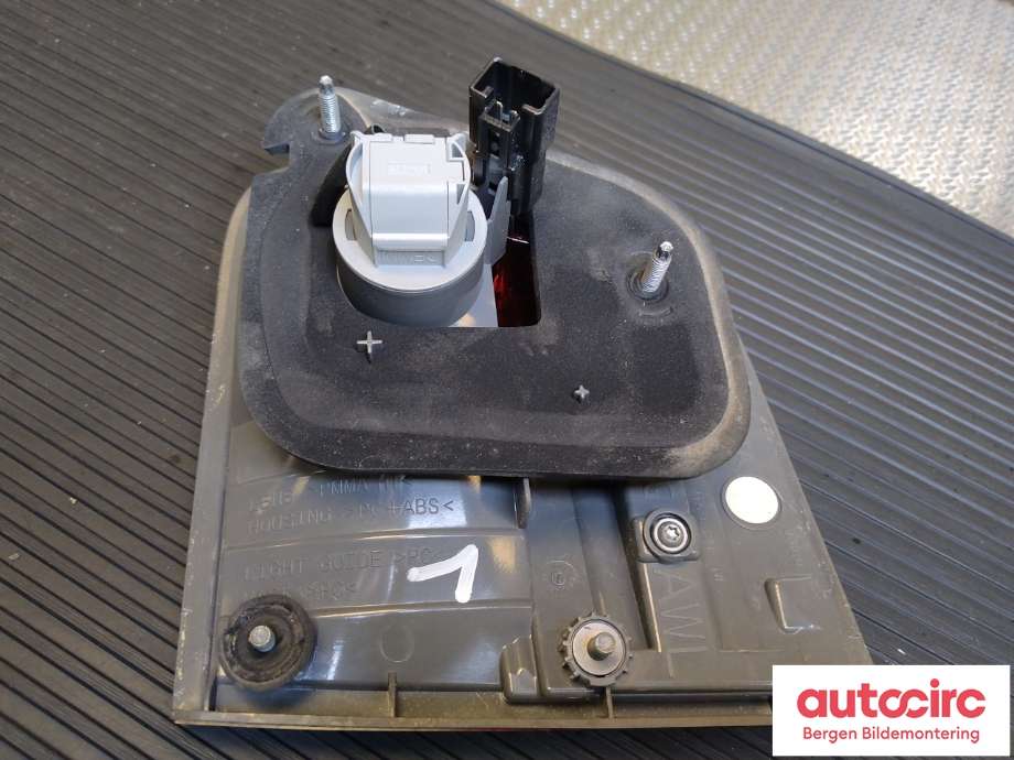 Baklykt venstre indre til Toyota Avensis 2009-2015 (Type III, Fase 1)  (TOYOTA|8159005140|)