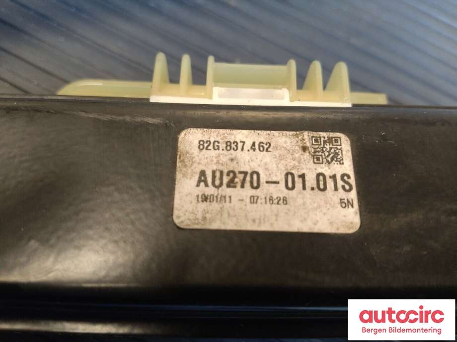 Ruteheis til Audi A1 2018-->> (Type II)  (AUDI|82G 837 462|)
