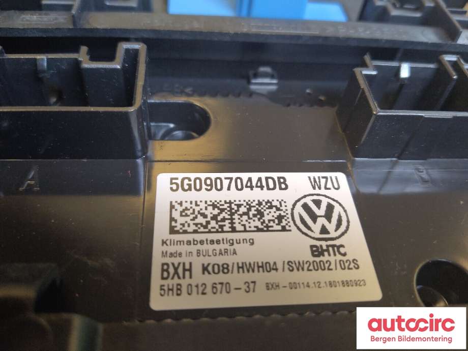 Varmeapparat betjening til VW T-Roc 2017-->> (VOLKSWAGEN|5G0 907 044 DB|)