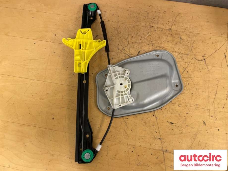 Ruteheis til VW Golf, Plus/Cross 2009-2013 (Fase 2)  (VOLKSWAGEN|5M0 839 462)