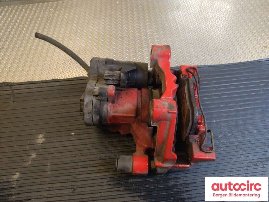 Bremsecaliper høyre bak til VW T-Roc 2017-->>  (VOLKSWAGEN|5Q0 615 424 D|3Q0 998 281 A|)