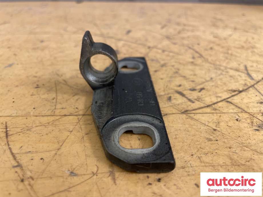 Hengsler til Volvo V60 2010-2013 (Type I, Fase 1) (VOLVO|31218523|)