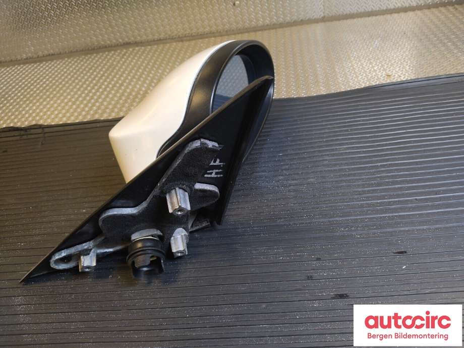 Speil høyre til BMW 1-Serie 2004-2011 (E81/E82/E87/E88) (E81/E82/E87/E88) (BMW|51 16 7 268 306|)