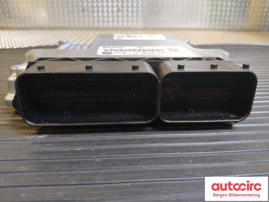 Styreenhet motor til BMW 1-Serie 2004-2011 (E81/E82/E87/E88) (E81/E82/E87/E88) (BMW|13 61 8 506 281|13 61 8 512 588|)