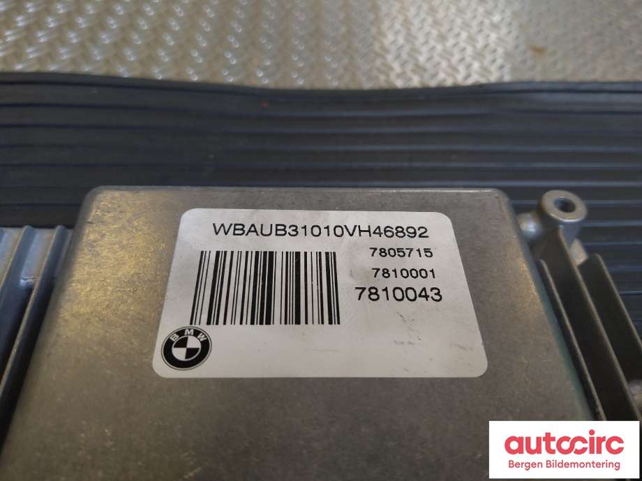 Styreenhet motor til BMW 1-Serie 2004-2011 (E81/E82/E87/E88) (E81/E82/E87/E88) (BMW|13 61 8 506 281|13 61 8 512 588|)