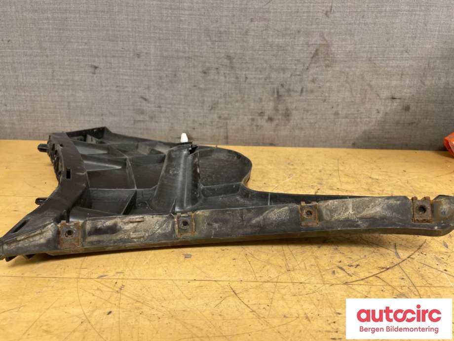 Diverse deler til Volvo V60 2010-2013 (Type I, Fase 1)  (VOLVO|31425466|)