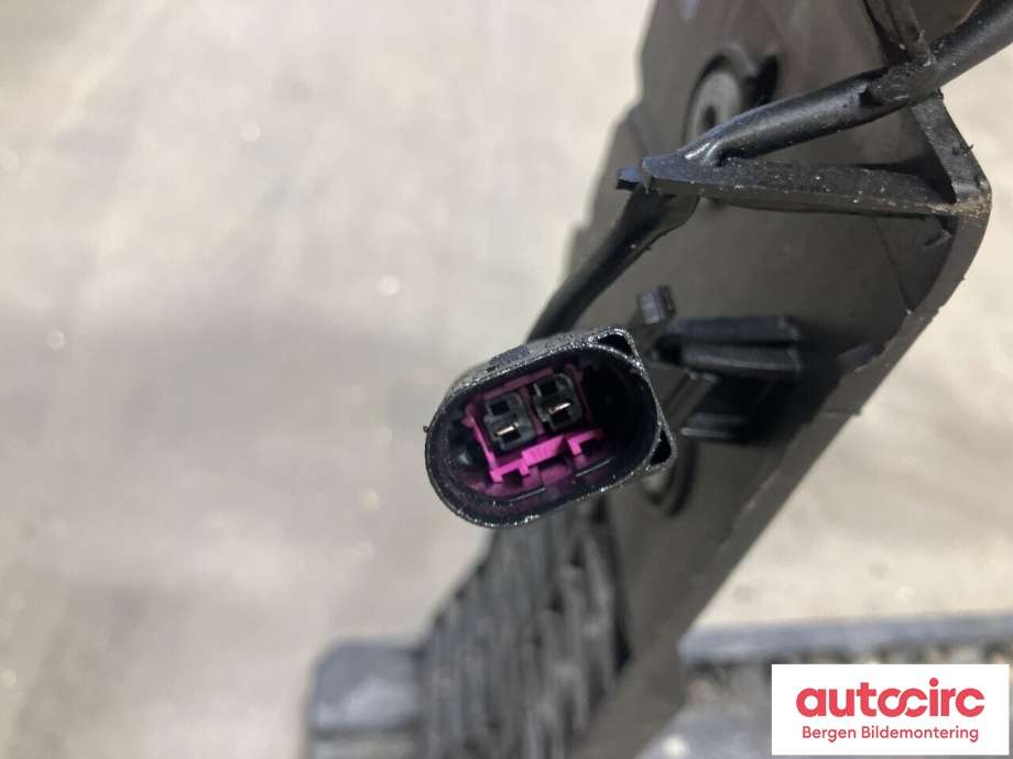 Frontplate til Audi A1 2018-->> (Type II) (AUDI|82A 805 588|)