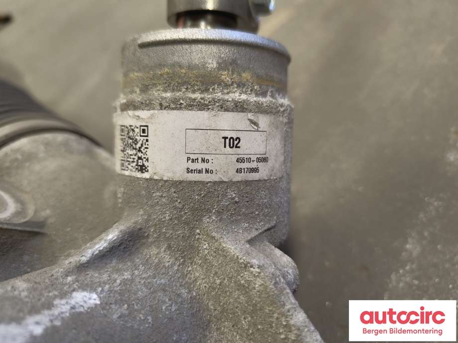Tannstang til Toyota Avensis 2009-2015 (Type III, Fase 1)  (TOYOTA|4551005100|)