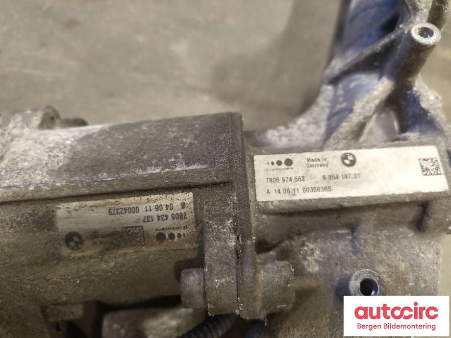 Tannstang elektrisk til BMW 5-Serie 2010-2017 (F10/F11) (F10/F11) (BMW|32 10 6 883 543|)