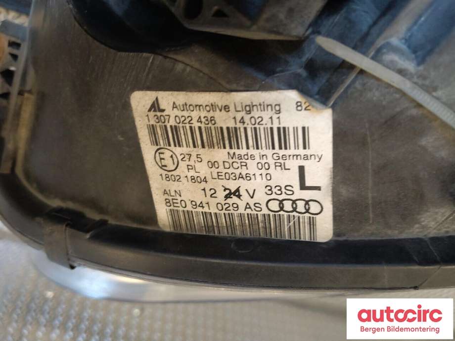 Frontlykt venstre halogen til Audi A4 2004-2008 (Type III) (B7) (B7) (AUDI|8E0 941 029 AS|)