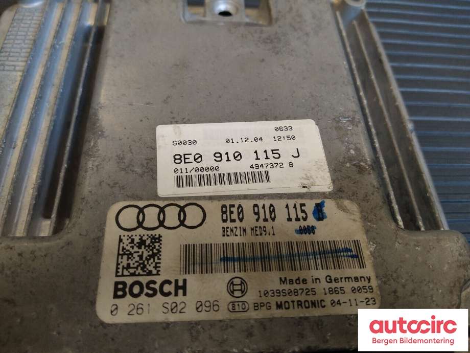 Styreenhet motor til Audi A4 2004-2008 (Type III) (B7) (B7) (AUDI|8E0 990 990|)
