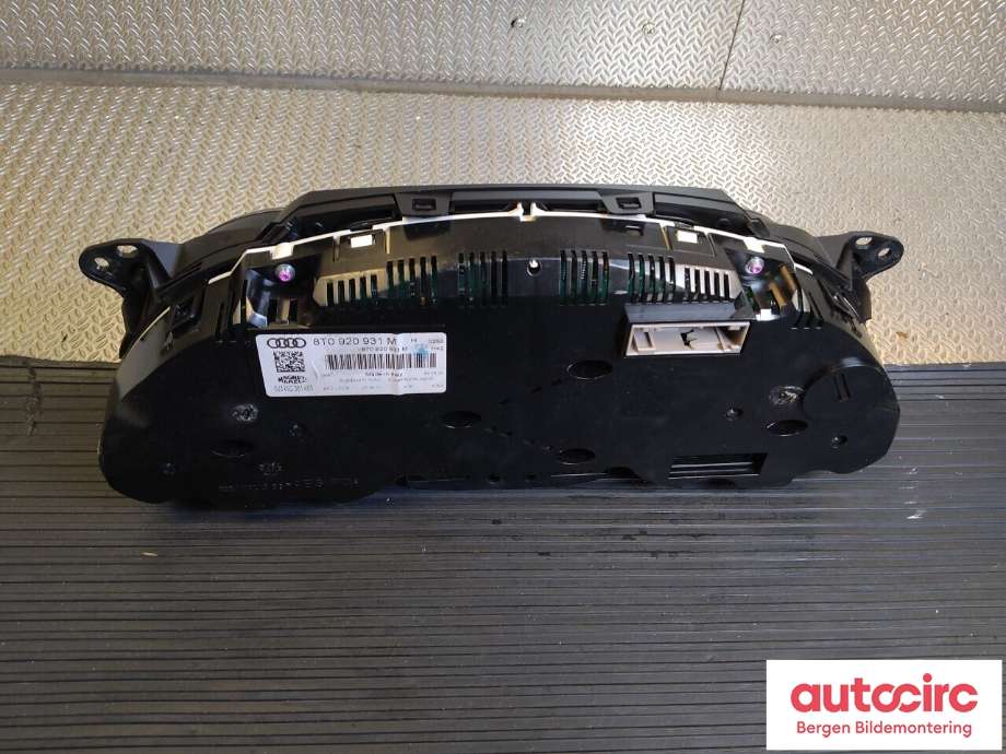 Speedometer til Audi A5 2007-2016 (Type I)  (AUDI|8T0 920 931 M|)