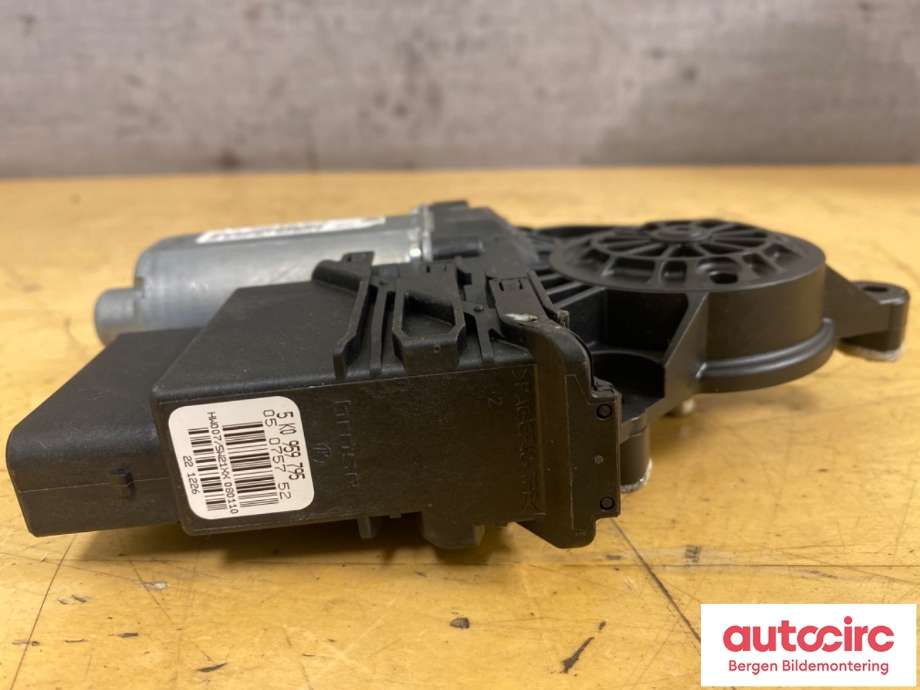 Ruteheis venstre til VW Golf, Plus/Cross 2009-2013 (Fase 2)  (VOLKSWAGEN|5K0 959 703 E|0 130 821 430)
