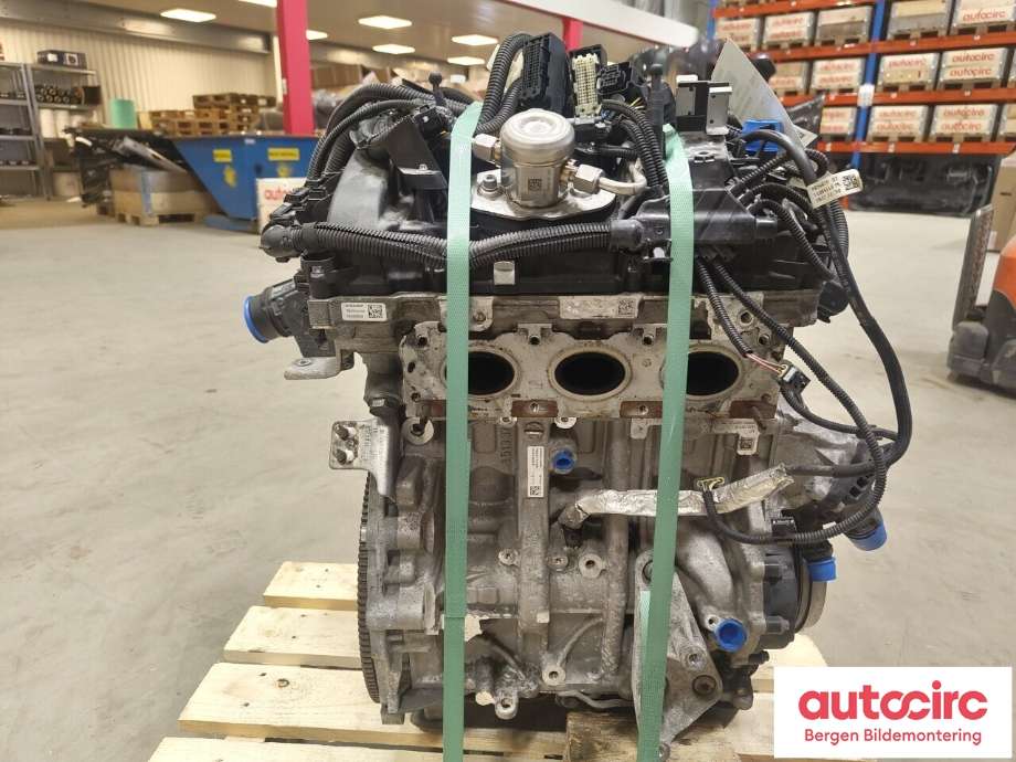 Motor bensin til BMW 2-Serie 2014-2021 (F22/F23) (F22/F23) (BMW|11 00 2 455 309|)