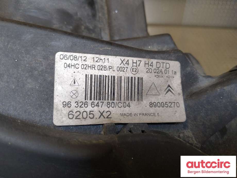 Frontlykt høyre halogen til Citroën C5 2001-2004 (Type I, Fase 1) (CITROEN|6205 X2|)