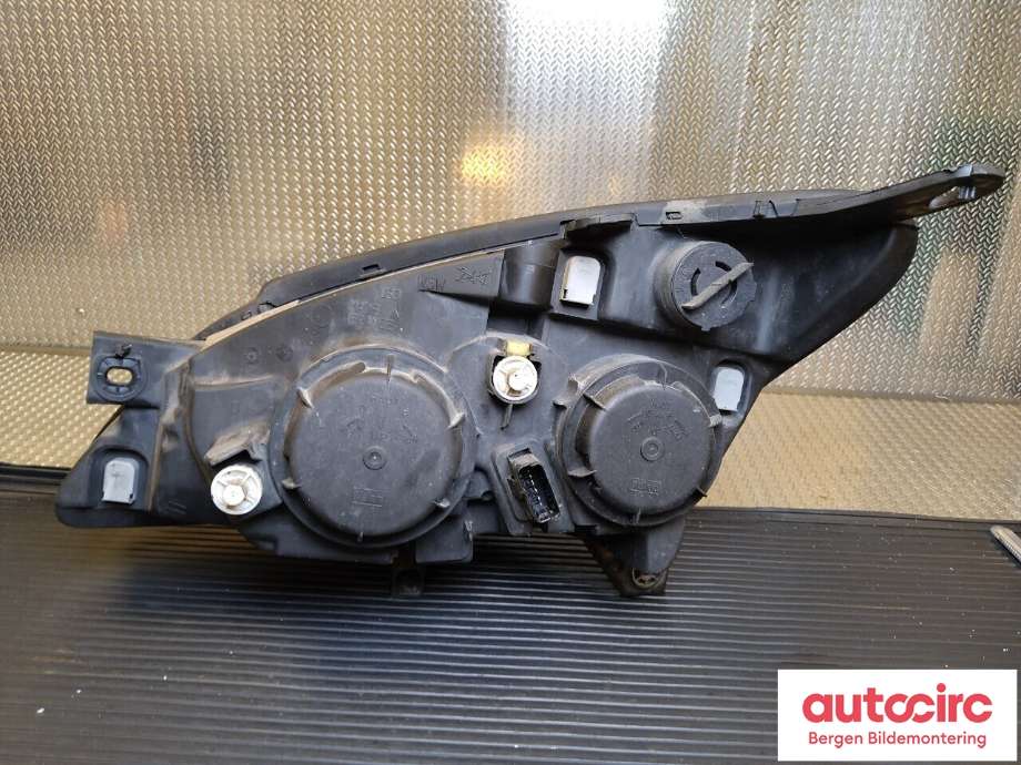 Frontlykt høyre halogen til Citroën C5 2001-2004 (Type I, Fase 1) (CITROEN|6205 X2|)