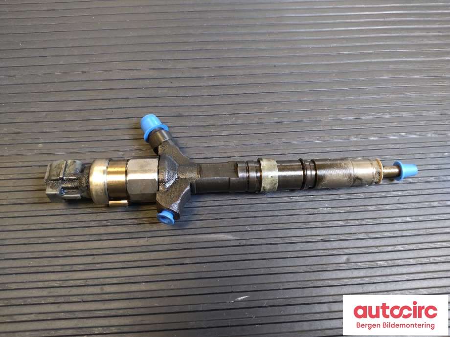 Dyse innsprøyting diesel til Toyota Land Cruiser 100, 1998-2007  (TOYOTA|2367039025)