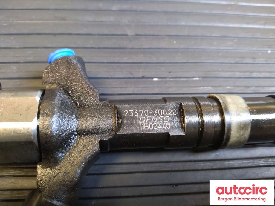 Dyse innsprøyting diesel til Toyota Land Cruiser 100 1998-2007  (TOYOTA|2367039025|2367039026|)