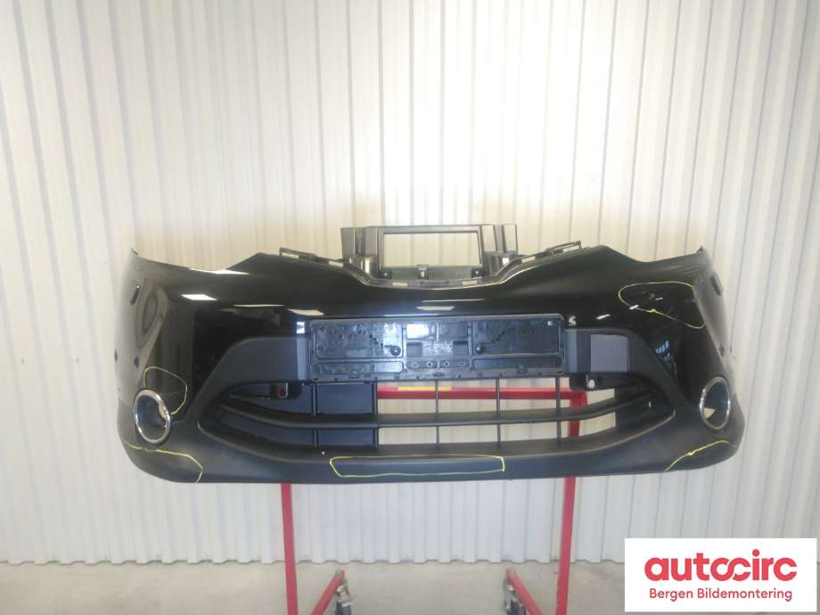 Støtfanger foran til Nissan Qashqai 2014-2021 (Type II) (NISSAN|620224EH0H|620224EH1A|)