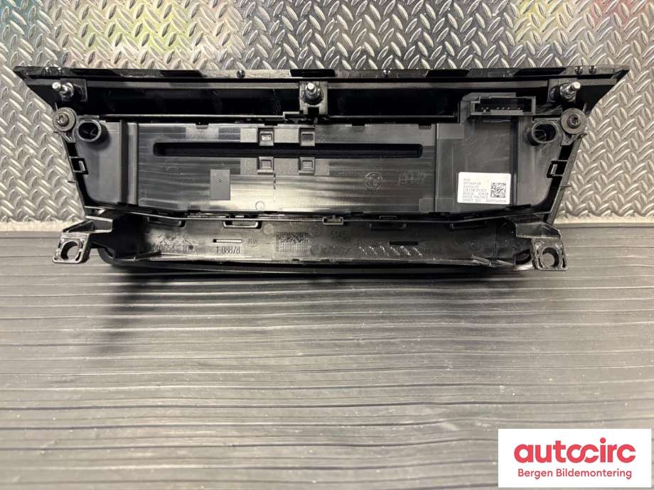 Bilstereo diverse til BMW 2-Serie 2014-2021 (F22/F23) (F22/F23) (BMW|64 11 9 371 455|)