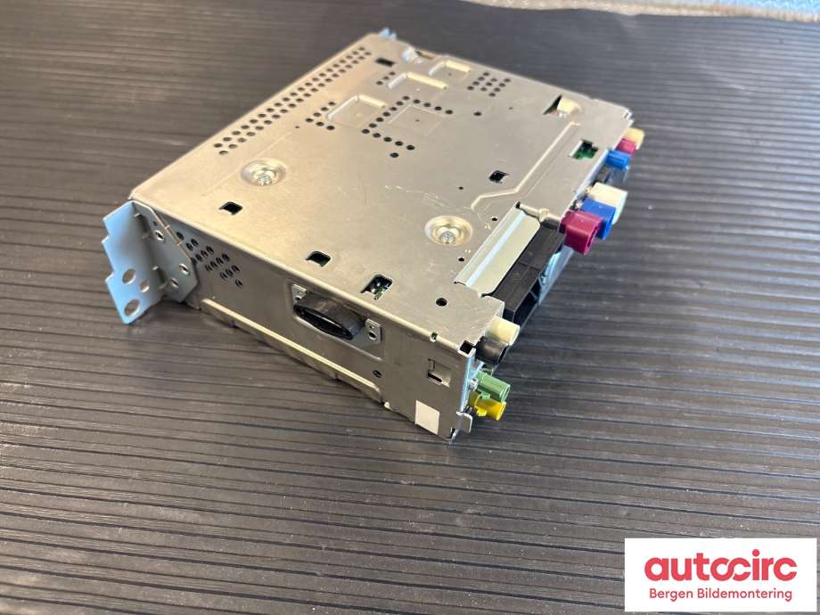 Bilstereo til BMW 2-Serie 2014-2021 (F22/F23) (F22/F23) (BMW|65 12 5 B36 361|)