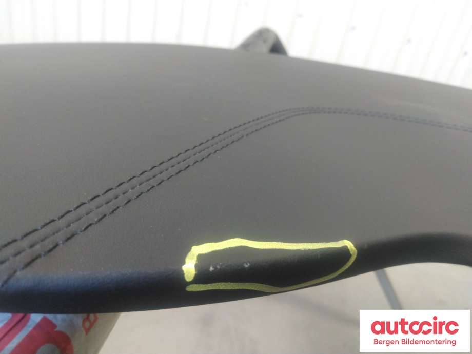 Dashbord til Tesla Model X 2016-->> (TESLA|1054145-10-E|1048009-00-D|)