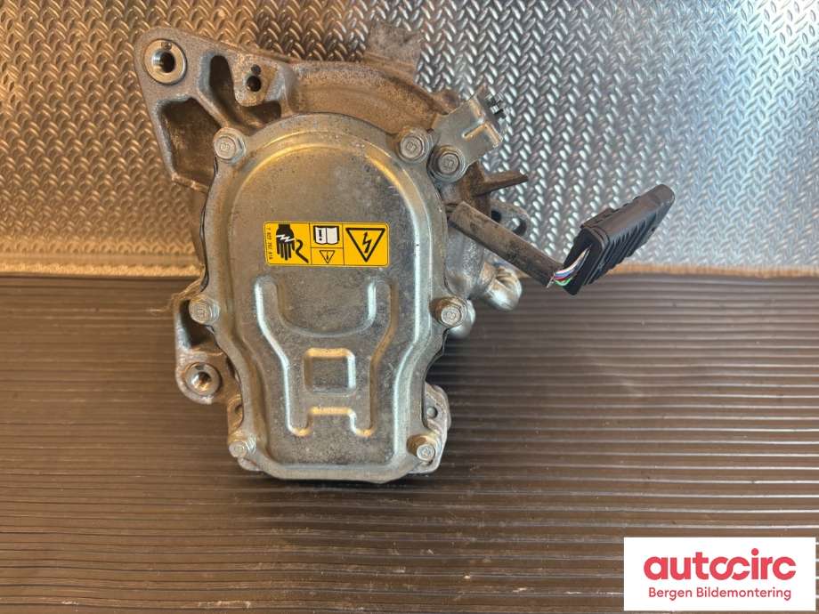 Dynamo til BMW 2-Serie 2014-2021 (F22/F23) (F22/F23) (BMW|12 31 7 649 390|)