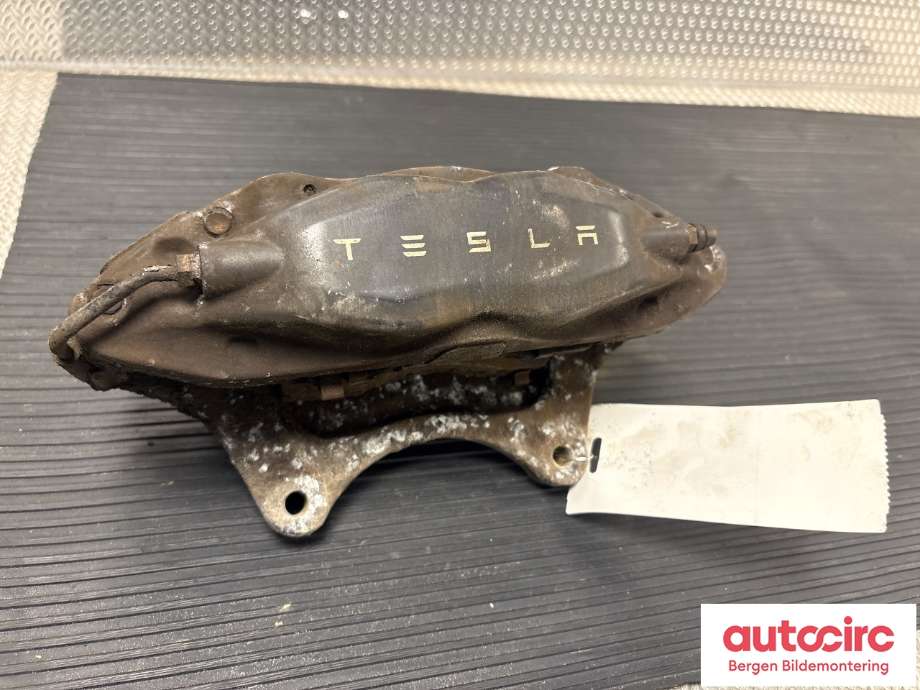 Bremsecaliper høyre foran til Tesla Model X 2016-->> (TESLA|1027622-00-A|)
