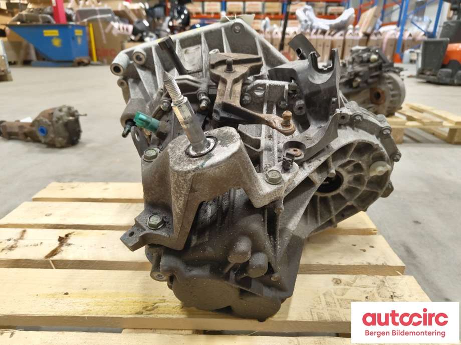 Girkasse manuell 6-trinn til Nissan Qashqai 2014-2021 (Type II)  (NISSAN|320104EA0C|)