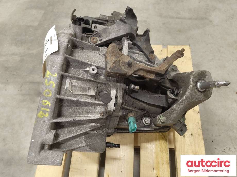 Girkasse manuell 6-trinn til Nissan Qashqai 2014-2021 (Type II)  (NISSAN|320104EA0C|)