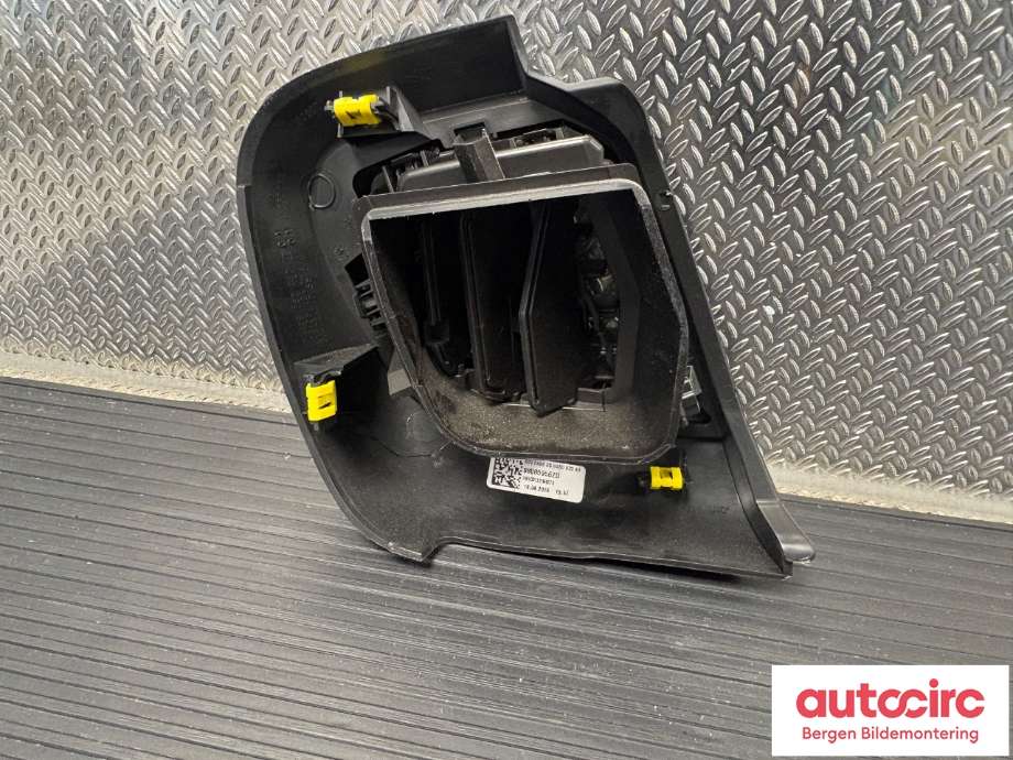 Dashbord friskluftdyse til Peugeot Expert 2016-->> (Type III)  (PEUGEOT|98 083 642 ZD|)