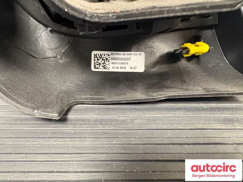 Dashbord friskluftdyse til Peugeot Expert 2016-->> (Type III)  (PEUGEOT|98 083 642 ZD|)