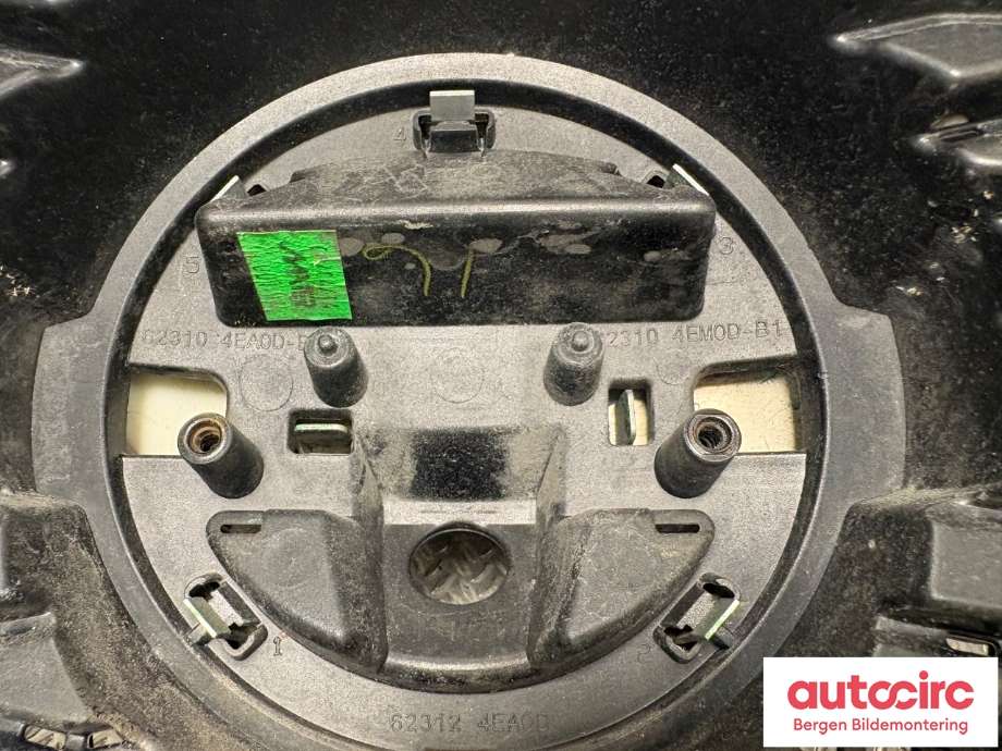 Grill til Nissan Qashqai 2014-2021 (Type II) (NISSAN|623104EA1D|623104EA0D|)