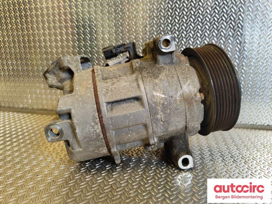 Aircondition kompressor til Nissan Qashqai 2014-2021 (Type II)  (NISSAN|926004EB0A|)
